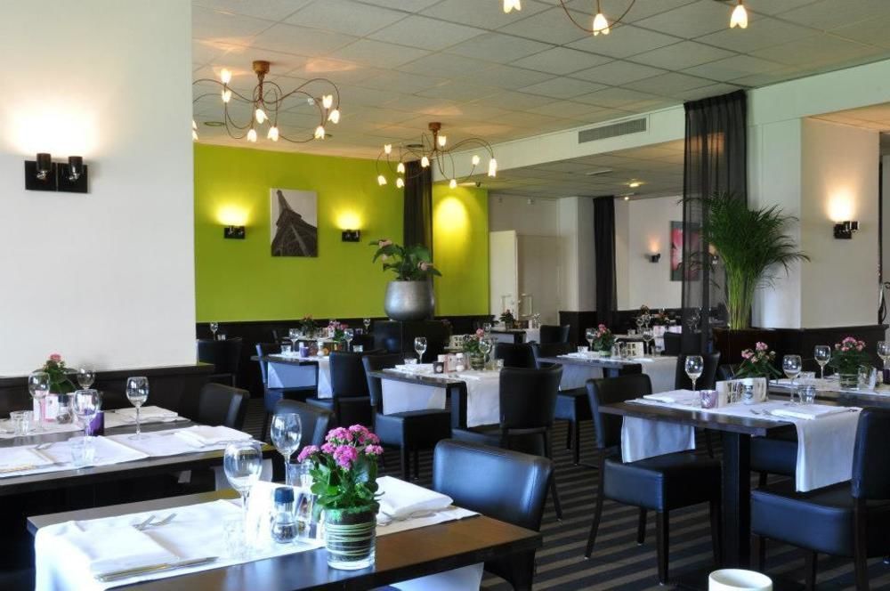 A-Hotel Oosterhout ออสเตอร์เฮาท์ ภายนอก รูปภาพ